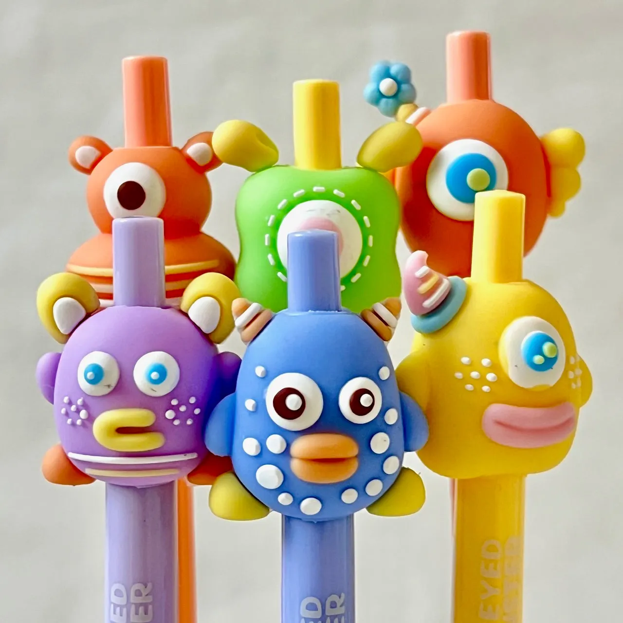 22597 BIG EYE MONSTER GEL PEN-36