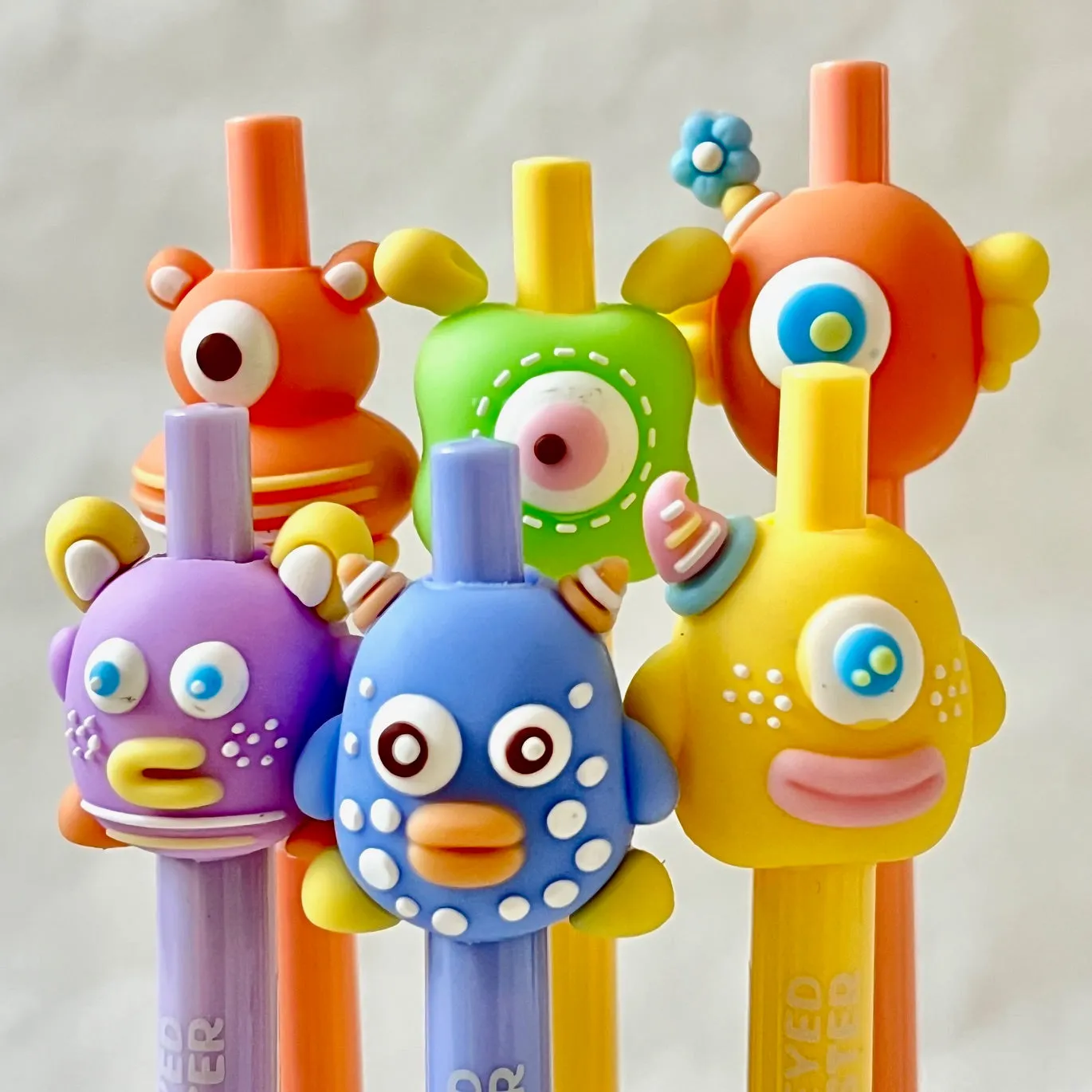 22597 BIG EYE MONSTER GEL PEN-36