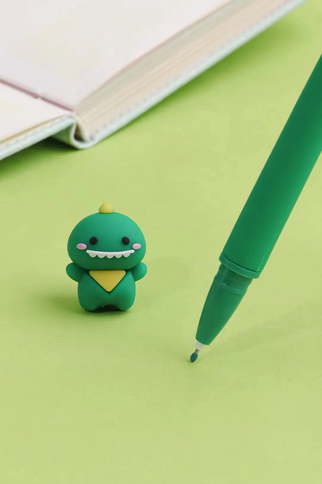 226082 DINO WIGGLE GEL PEN-23