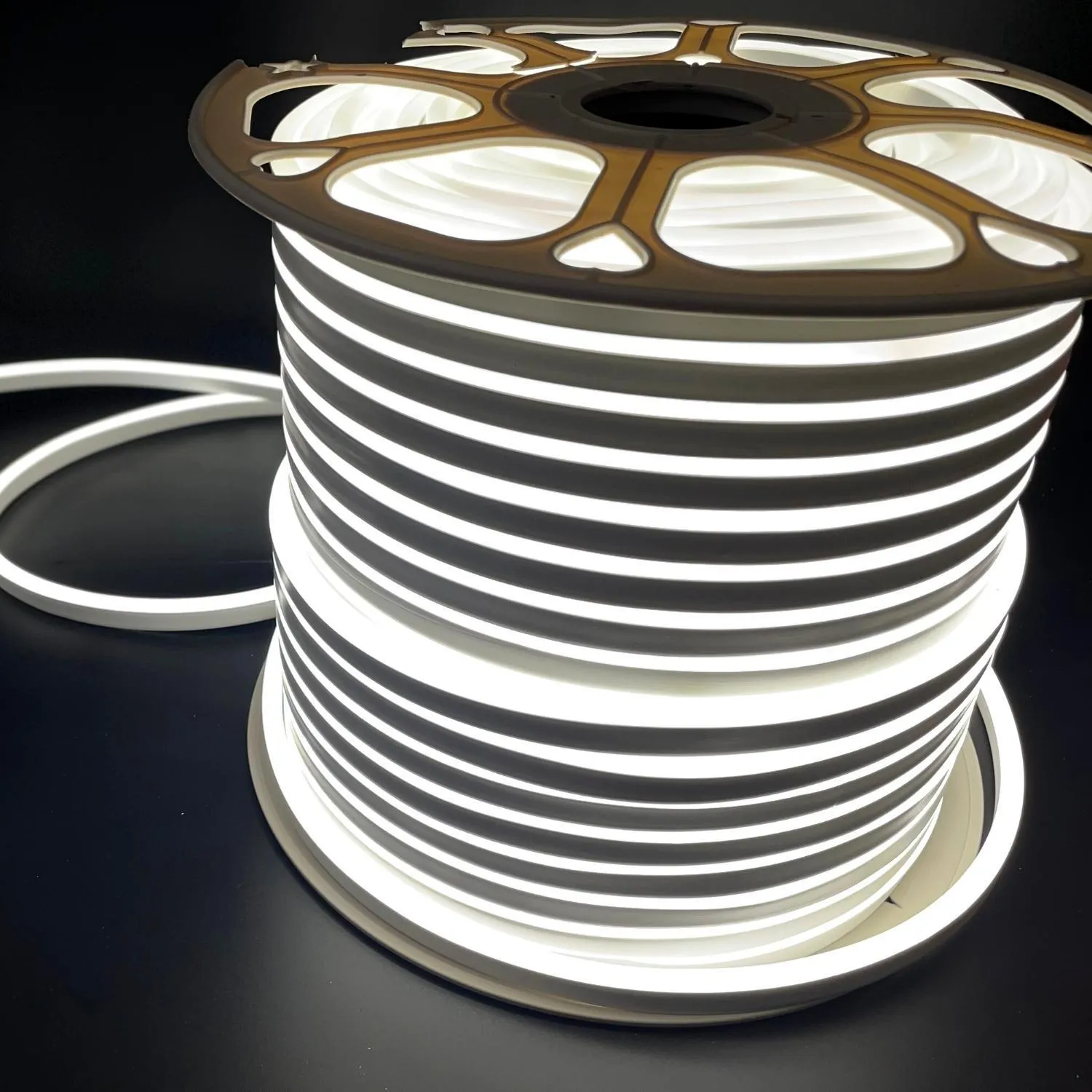 Natural White Neon Flex 220V 240V 8x16mm 120LEDs/m 4000K IP65 Waterproof with UK Plug